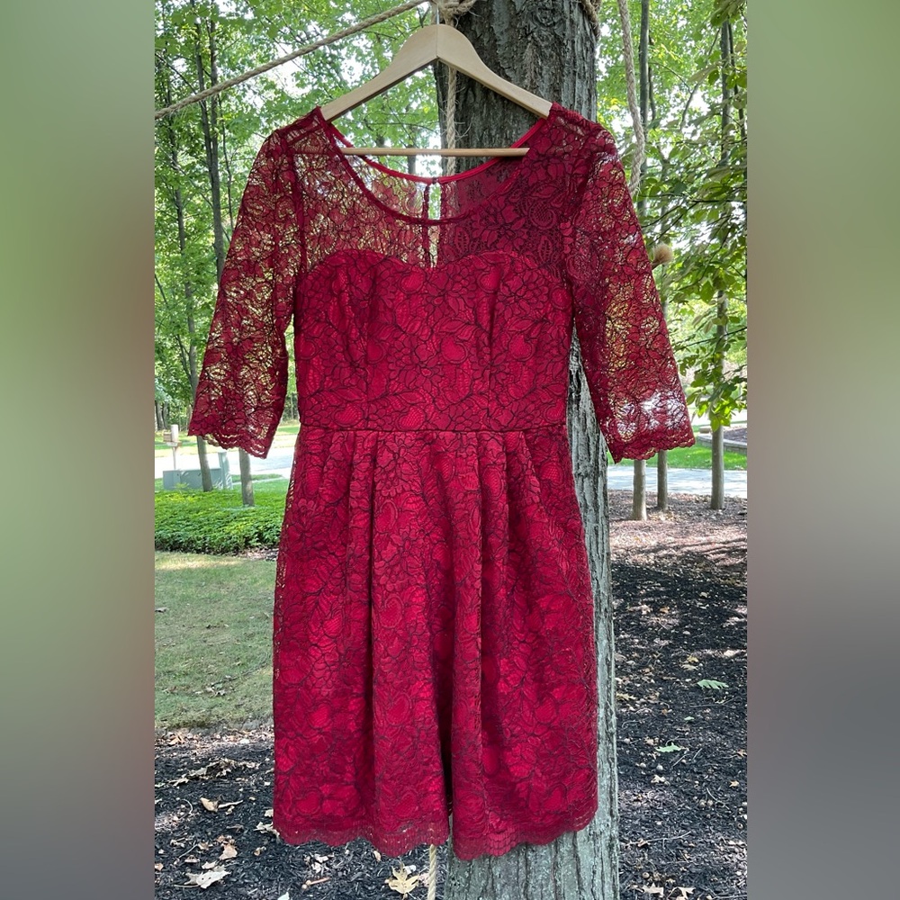 NWOT Betsey Johnson Lace Dress Size 4